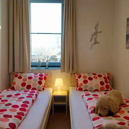 Inselblume 50 - Von Privat In Der Strandburg Holiday home Burgtiefe auf Fehmarn